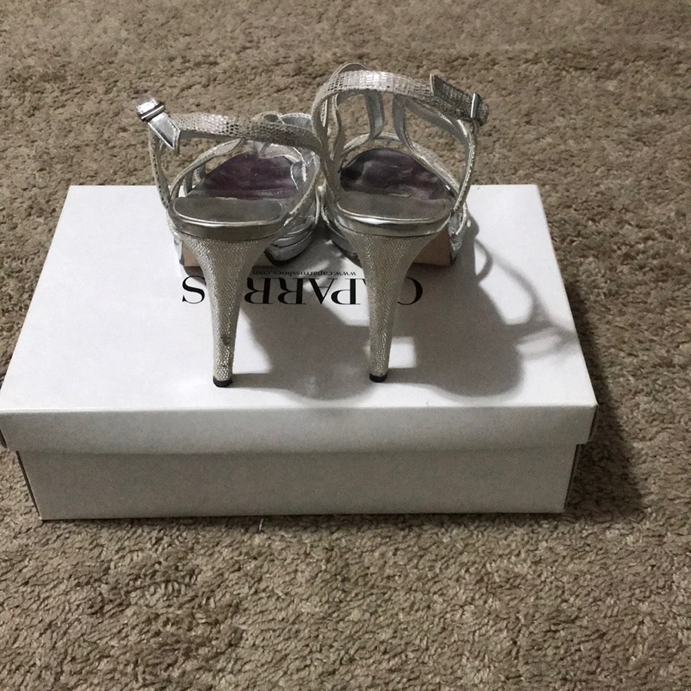 Heels - Picture 3 of 4